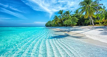 Lagons tropicaux cristallins